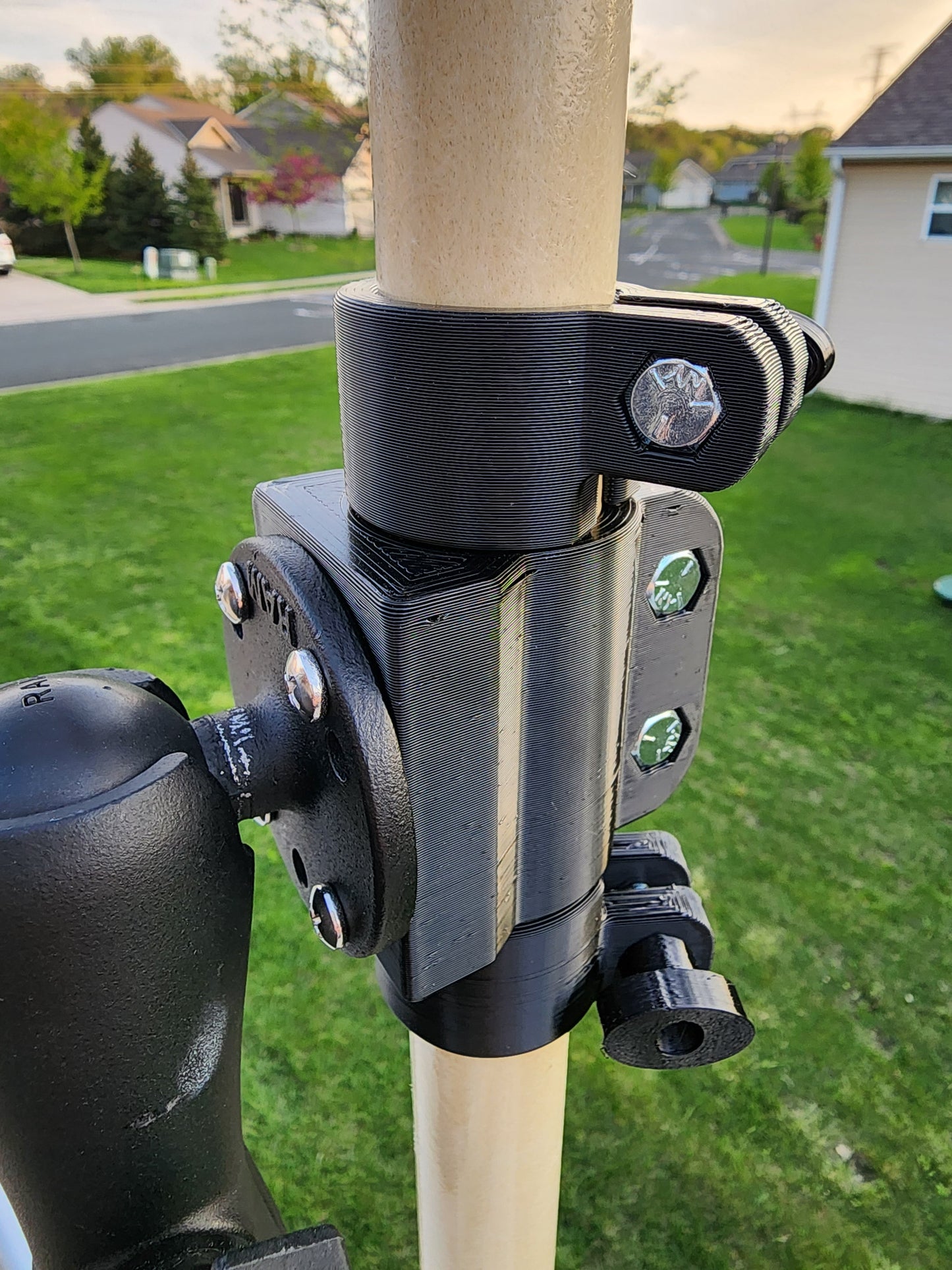 Pole Mount for RAM Mount with AMPS hole pattern